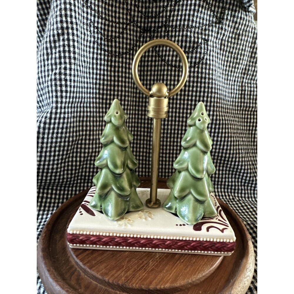 Grassland Roads Christmas Tree Salt & Pepper Shaker’s W/stand Ceramic Holiday